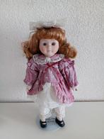 Een Mooie Porseleinen Pop van Heritage Mint Ltd uit 1990, Verzamelen, Ophalen of Verzenden, Gebruikt, Pop