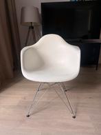 2 Vitra Eames DAR Stoelen - Wit, Verchroomd, Huis en Inrichting, Stoelen, Ophalen, Kunststof, Gebruikt, Twee