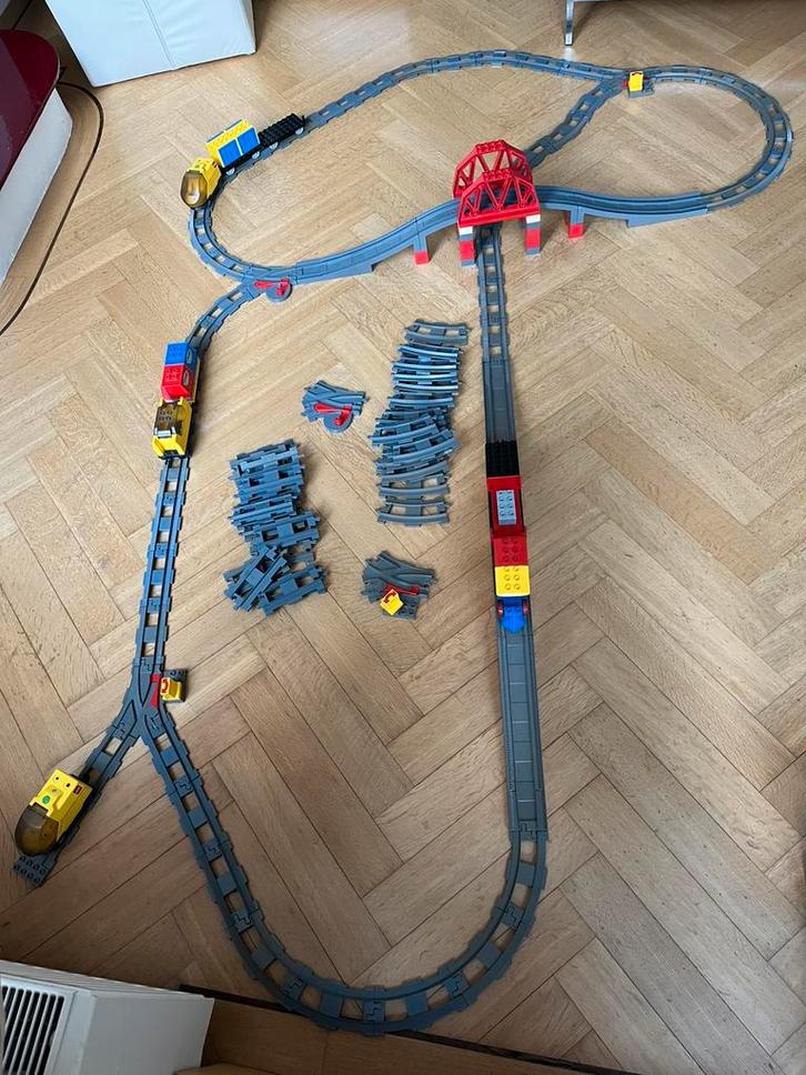 Grote set Lego Duplo Intelli trein met rails en figuren, Kinderen en Baby's, Speelgoed | Duplo en Lego, Gebruikt, Duplo, Complete set