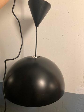IKEA Brasa Zwarte Hanglamp beschikbaar voor biedingen