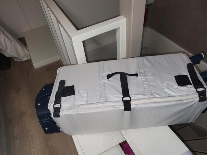 Joie Campingbedje - Ideaal voor op reis!, Kinderen en Baby's, Babywiegjes en Ledikanten, Zo goed als nieuw, Reisbedje, Ophalen of Verzenden