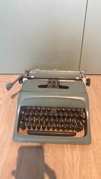 Vintage Olivetti schrijfmachiene, Ophalen, Gebruikt