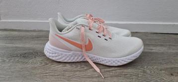 Nike Revolution 5 sneaker wit  beschikbaar voor biedingen