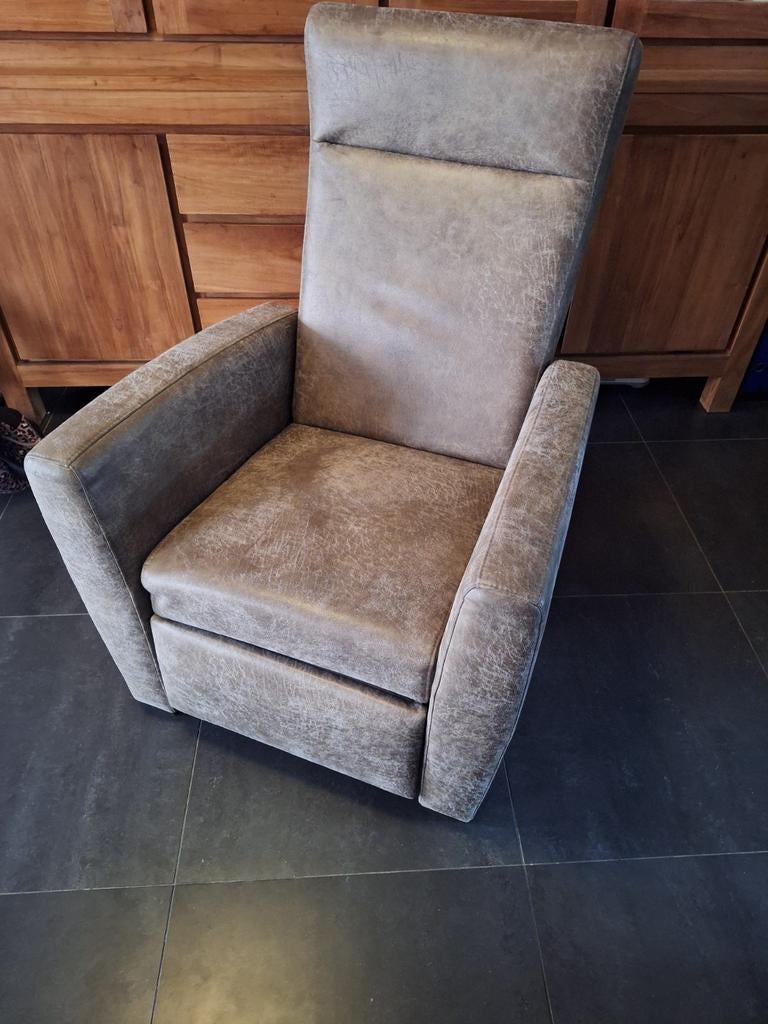 Comfortabele relaxfauteuil, Ophalen, Gebruikt, Minder dan 75 cm, 50 tot 75 cm