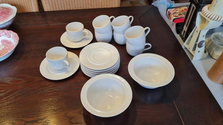 Wedgwood Windsur Servies - Compleet!, Huis en Inrichting, Keuken | Servies, Ophalen
