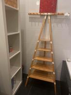 Shelf, Ophalen