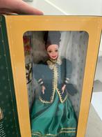 Barbie yuletide romance hallmark special edition 1993, Verzamelen, Poppen, Ophalen of Verzenden, Zo goed als nieuw, Pop