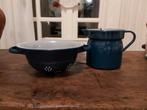 Emaille vergiet en melkkoker petrol blauw, Antiek en Kunst, Antiek | Emaille, Ophalen of Verzenden