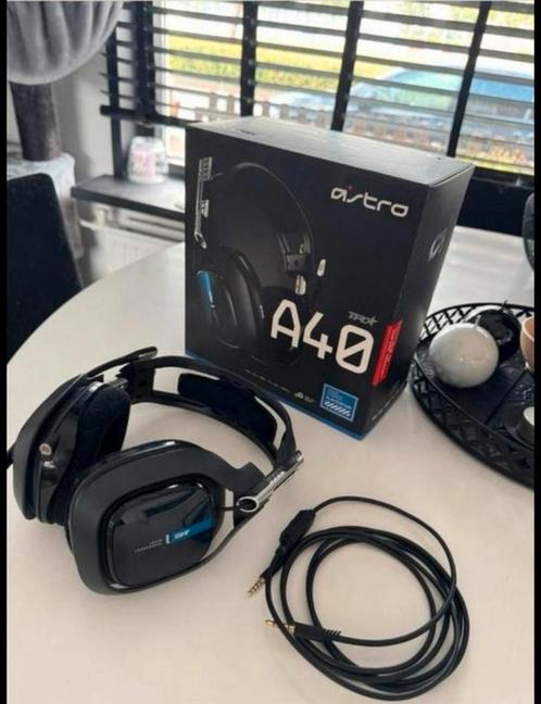 ASTRO Gaming A40 TR, Audio, Tv en Foto, Koptelefoons, Zo goed als nieuw, Op oor (supra aural), Overige merken, Ophalen of Verzenden