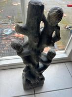 stenen beeldje van 3 kinderen met hond, Verzamelen, Beelden en Beeldjes, Ophalen of Verzenden, Gebruikt, Dier