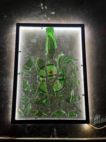 Stoere Wanddecoratie | Epoxy & Glas met Licht – Handgemaakt beschikbaar voor biedingen