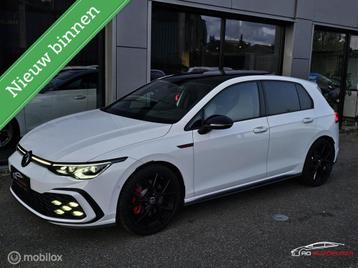 Volkswagen Golf 2.0 TSI GTI Black Style Panorama/HUD/H&K/Led beschikbaar voor biedingen