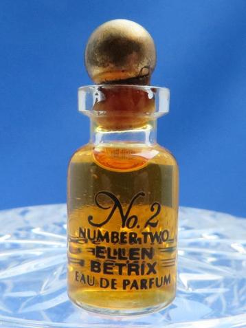 Micro - BETRIX - Number Two - 2ml - edp - 3,3cm beschikbaar voor biedingen