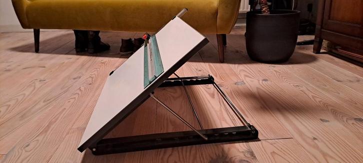 Tekentafel - Ideaal voor design studenten en hobby, Doe-het-zelf en Verbouw, Tekentafels, Gebruikt, Minder dan 130 cm, Ophalen