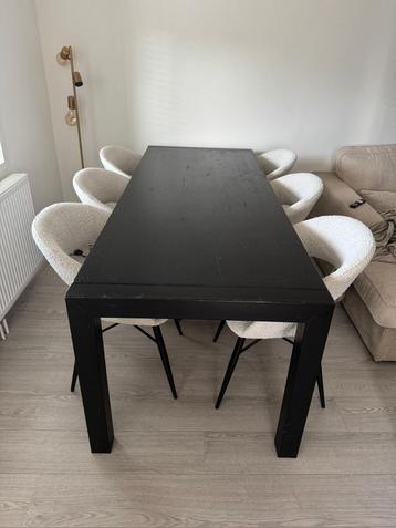 Zwart gebeitste eettafel met industriële poten beschikbaar voor biedingen