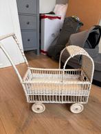 Antieke Poppenwagen - Wit Rotan, Ophalen