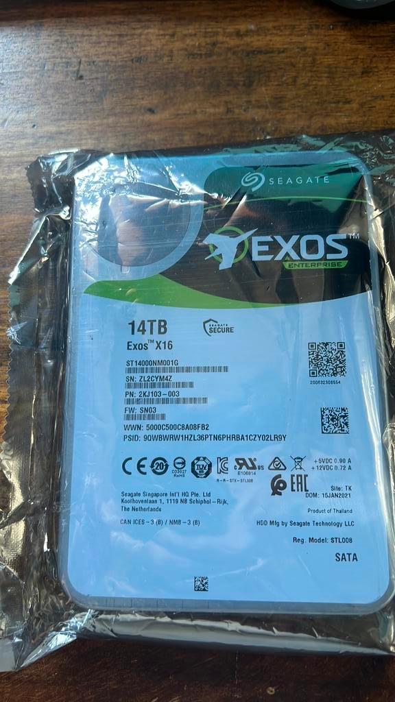 14TB Exos X16 SATA harde schijf nieuw in seal, Computers en Software, Harde schijven, Nieuw, Desktop, Intern, HDD, SATA, Ophalen of Verzenden