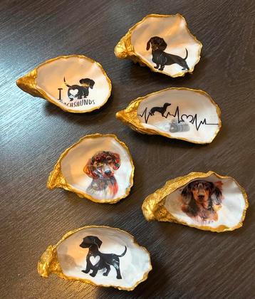 Hondenras Oester Schelpen - Gepersonaliseerd! beschikbaar voor biedingen