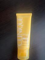 Clinique SPF 40 Face Cream - Zonnebrandcrème, Verzenden, Zo goed als nieuw, Gehele gezicht, Verzorging