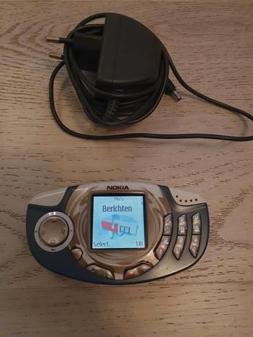 Zeer zeldzame Nokia 3300 gameboy phone collectors item!