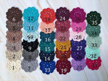 Handmade gehaakte 37x onderzetters katoen  / bloem vorm beschikbaar voor biedingen