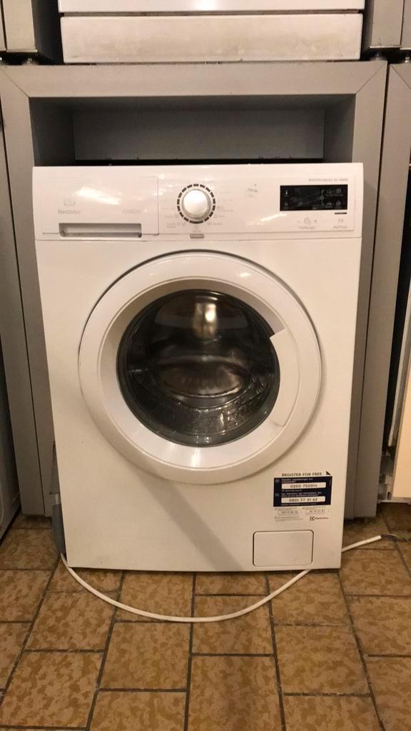 Electrolux wasmachine, Witgoed en Apparatuur, Wasmachines, Zo goed als nieuw, Voorlader, 6 tot 8 kg, Minder dan 85 cm, 1200 tot 1600 toeren