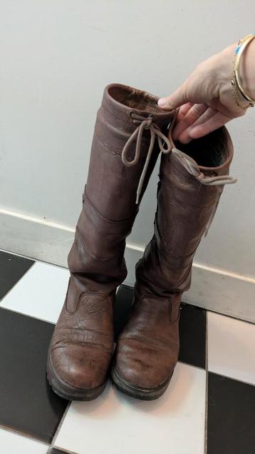 Dubarry beschikbaar voor biedingen