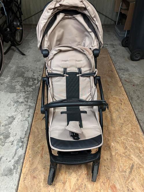 Buggy, Kinderen en Baby's, Buggy's, Zo goed als nieuw, Overige merken, Regenhoes, Ophalen of Verzenden