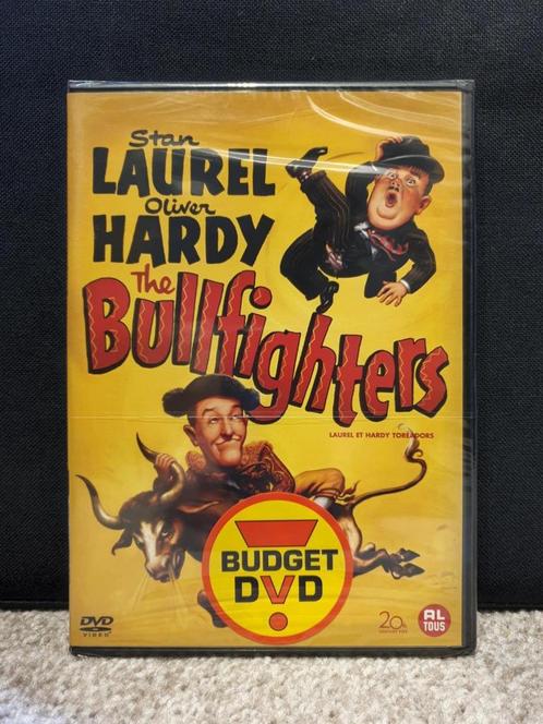 The Bullfighters (oliver hardy / 1945) (NIEUW in SEAL), Cd's en Dvd's, Dvd's | Klassiekers, Nieuw in verpakking, Komedie, 1940 tot 1960