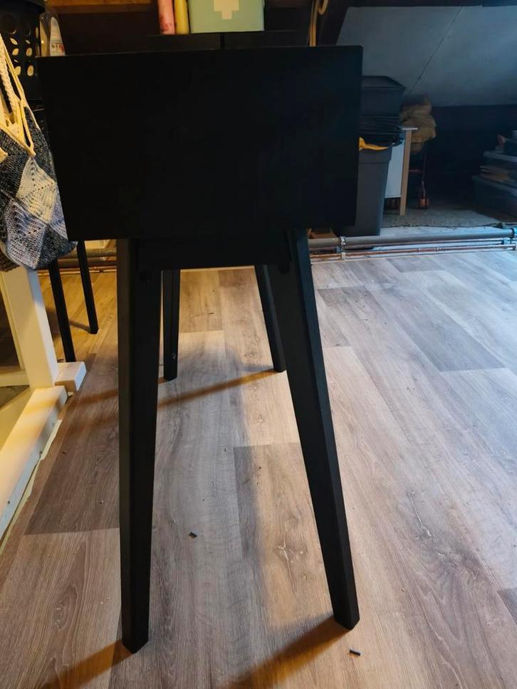 Webbing Bijzettafel - Stijlvol & Praktisch, Huis en Inrichting, Kasten | Ladekasten, Minder dan 100 cm, Minder dan 50 cm, 75 cm of meer