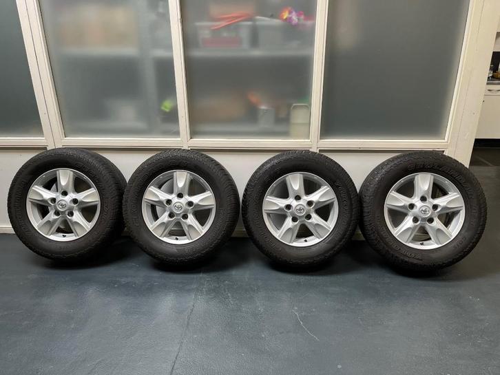 Velgen + banden Land Cruiser 100  5x150 / 285 / 60 / 18, Auto-onderdelen, Banden en Velgen, Banden en Velgen, All Season, 18 inch