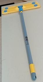 Te Koop: Een verstelbare vloerwisser met 40 doekjes., Huis en Inrichting, Schoonmaakartikelen, Ophalen, Mop of Dweil