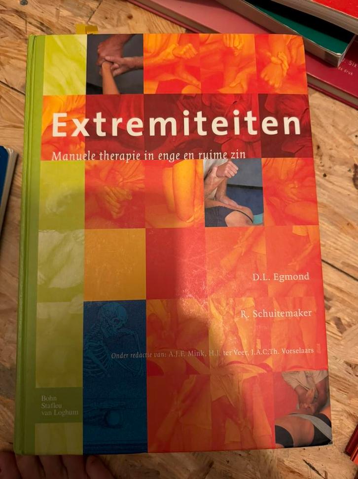 R. Schuitemaker - Extremiteiten, Boeken, Wetenschap, Zo goed als nieuw, Ophalen of Verzenden