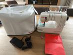 Janome CoverPro 1000 CPX coverlock naaimachine, Hobby en Vrije tijd, Naaimachines en Toebehoren, Ophalen of Verzenden, Gebruikt