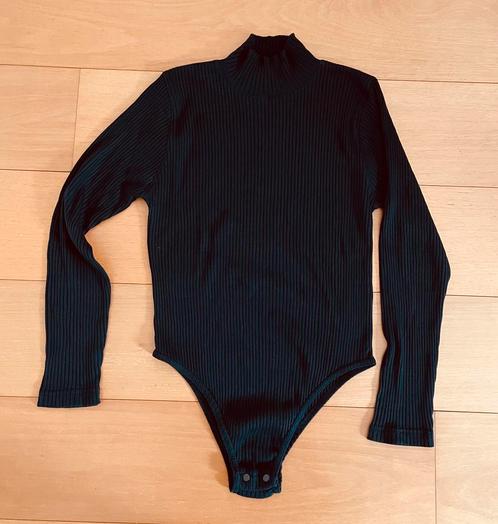 Zwarte body Public maat 40/42, Kleding | Dames, Tops, Nieuw, Maat 38/40 (M), Zwart, Lange mouw, Ophalen of Verzenden