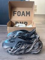 Yeezy Foam RNNR MX Cinder, Ophalen of Verzenden, Zo goed als nieuw, Adidas Yeezy