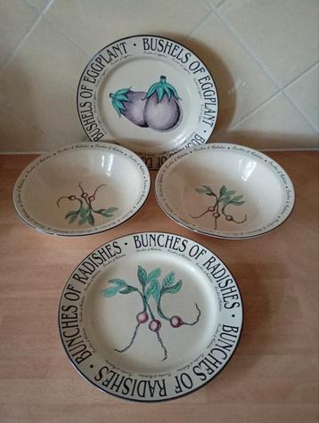 2 schaaltjes en 2 ontbijtborden Treasures for the table beschikbaar voor biedingen