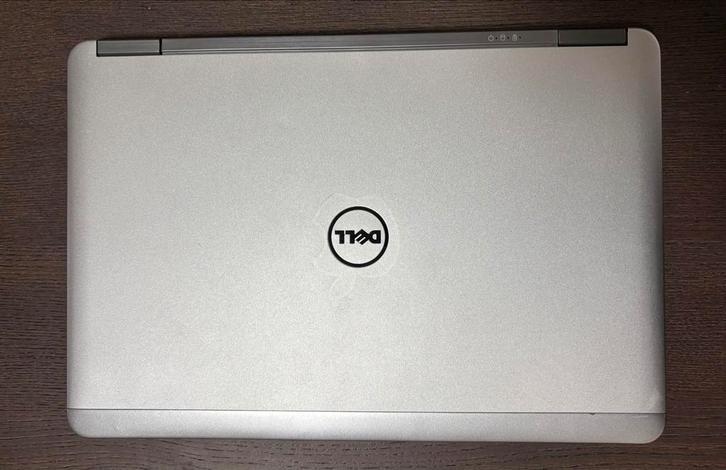 Dell Latitude E7240 - i5, 8GB RAM, 128GB SSD, Win10 Pro, Computers en Software, Laptop-opladers, Gebruikt, Ophalen of Verzenden