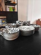 Jungle servies Action (8 personen), Huis en Inrichting, Ophalen, Gebruikt, Bord(en), Overige stijlen