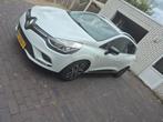 Renault Clio 0.9 TCE 90 Estate 2017 Parelmoer Wit, Auto's, Renault, Voorwielaandrijving, 898 cc, Zwart, 580 kg
