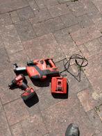 Hilt gereedschap set, Ophalen of Verzenden, Zo goed als nieuw, 600 watt of meer, Boormachine