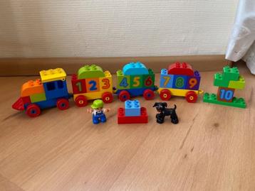 Duplo, getallen/ cijfer/ tellen trein met hond en pop  beschikbaar voor biedingen