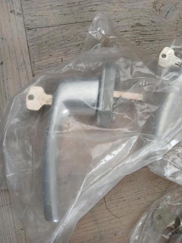 Nieuwe Klinken met Sleutel beschikbaar voor biedingen