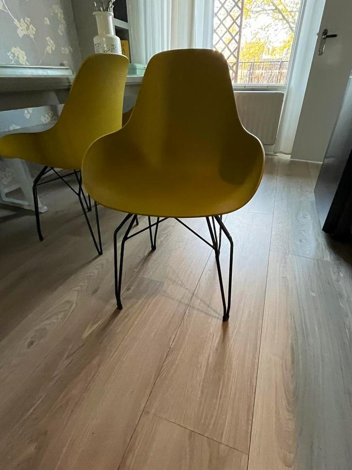 20 euro per stuk 3 Kubikoff Diamond stoel mosterd geel, Huis en Inrichting, Stoelen, Zo goed als nieuw, Eén, Overige kleuren, Ophalen