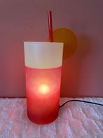 Roze cocktail glas lamp, Cocktail, Kunststof, Zo goed als nieuw, Verzenden