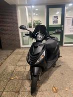 Piaggio zip 4T (80CC), Fietsen en Brommers, Scooters | Piaggio, Ophalen, Zip, Zo goed als nieuw, 80 cc