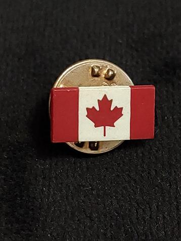 Vintage Canada Vlag Speldje beschikbaar voor biedingen
