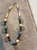 Vintage Kralen Ketting met Zilveren Accenten, Ophalen of Verzenden, Gebruikt, Overige kleuren, Overige materialen