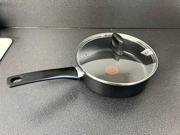 Tefal hapjespan met deksel 25 cm beschikbaar voor biedingen