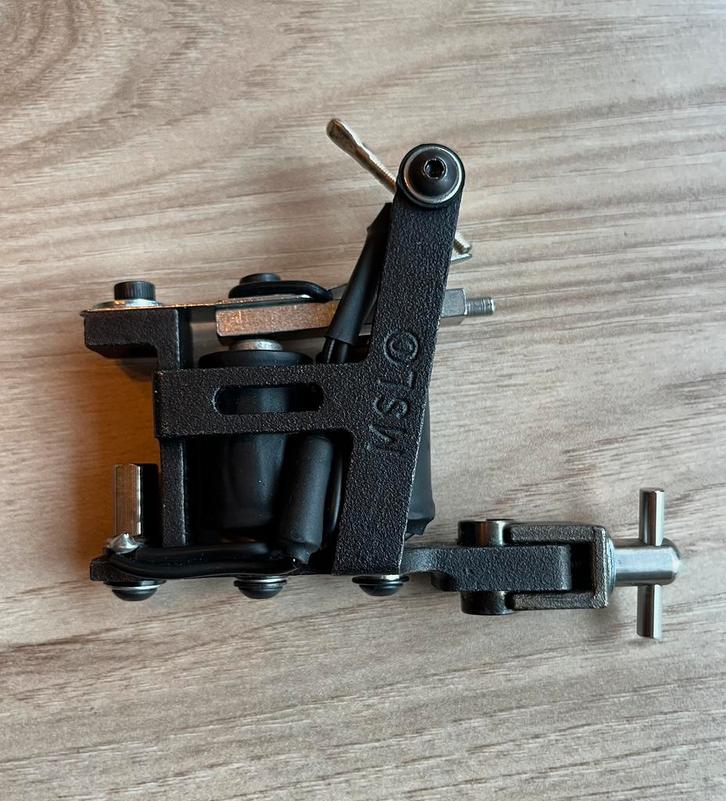 Micky Sharpz hybrid tattoo machine, Hobby en Vrije tijd, Overige Hobby en Vrije tijd, Zo goed als nieuw, Ophalen of Verzenden